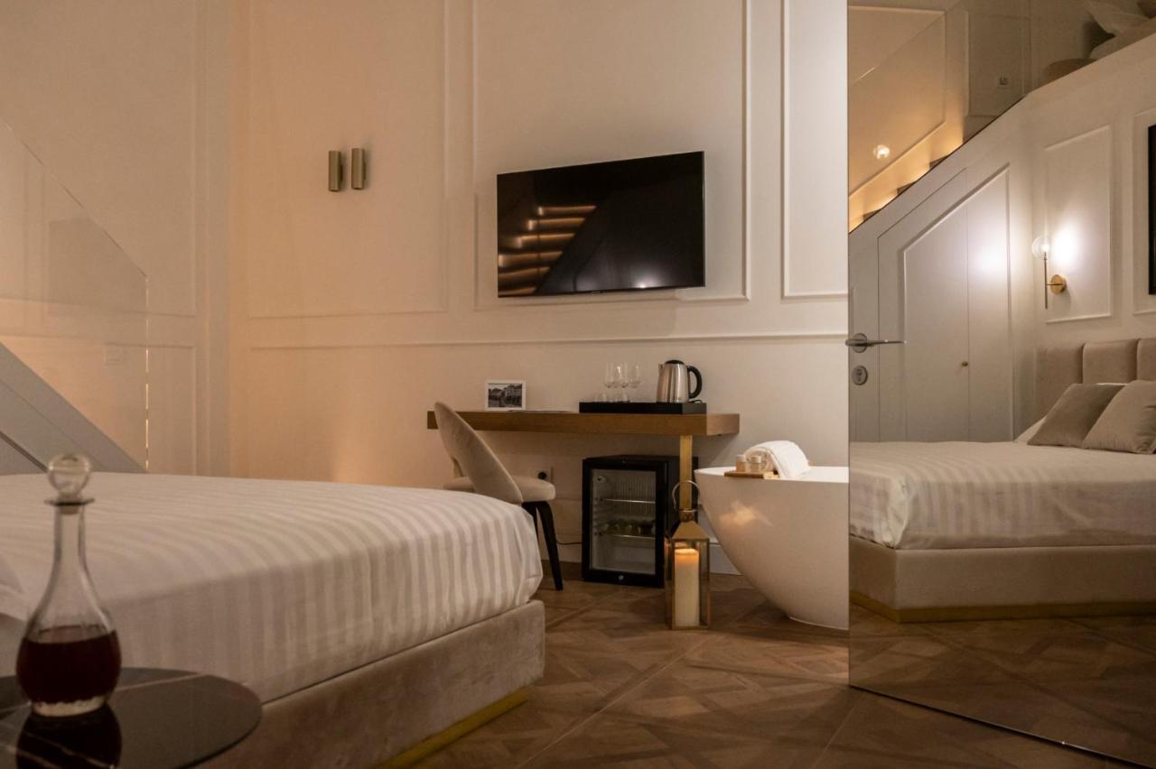 Affittacamere Residenza Quartieri Storici Suites